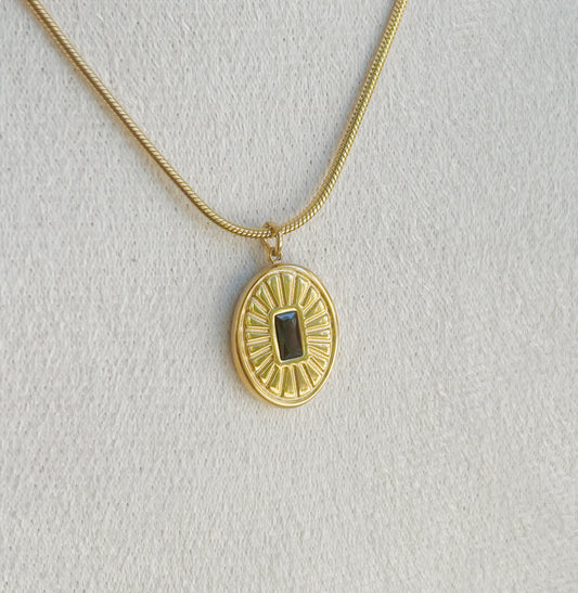Victoria Necklace