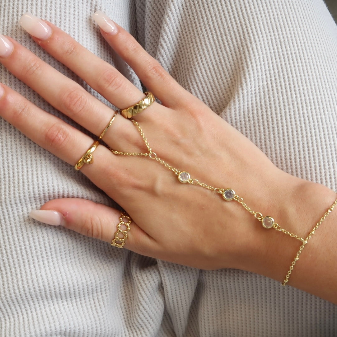 Dainty Hand Chain