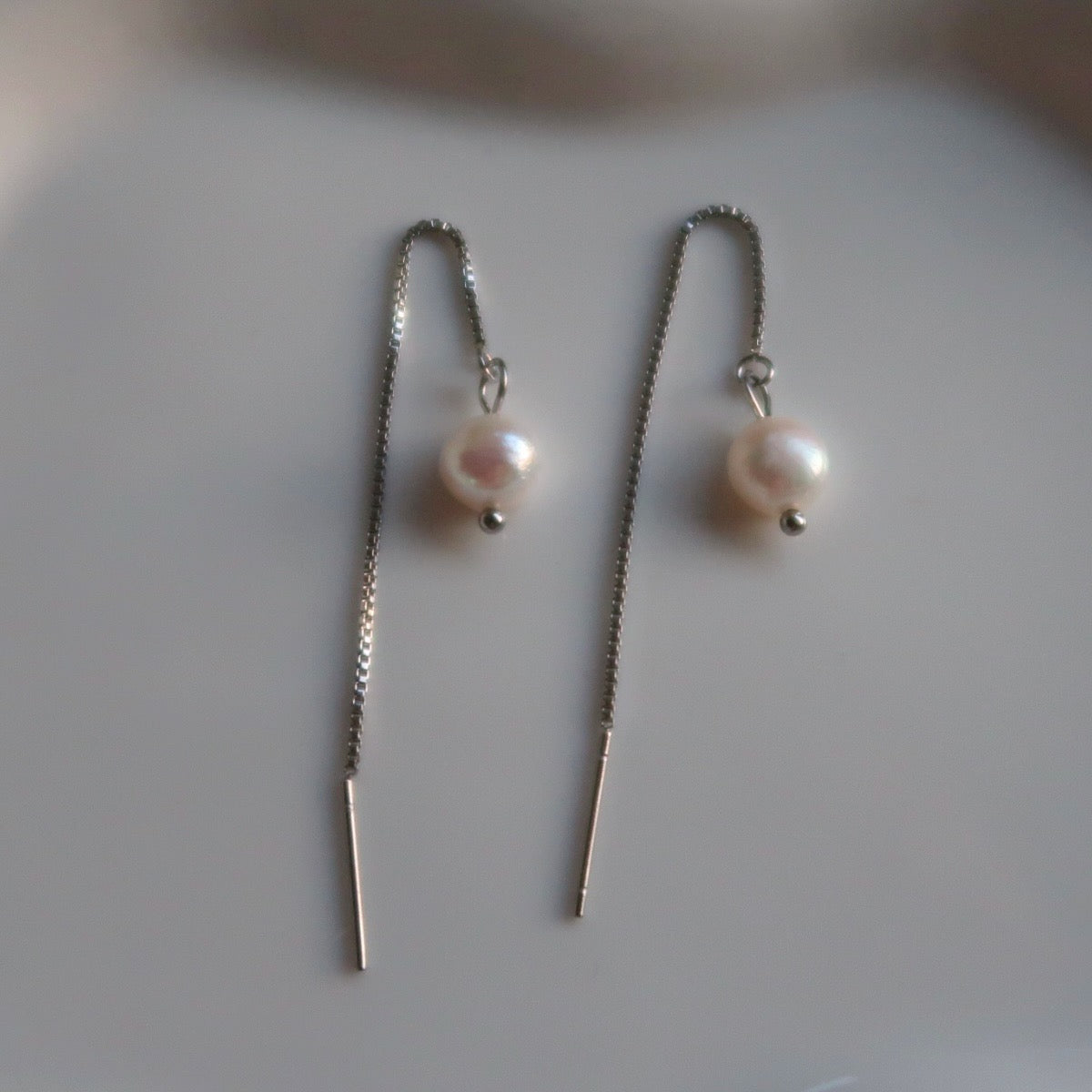 Silver Thread Pearl Earrings