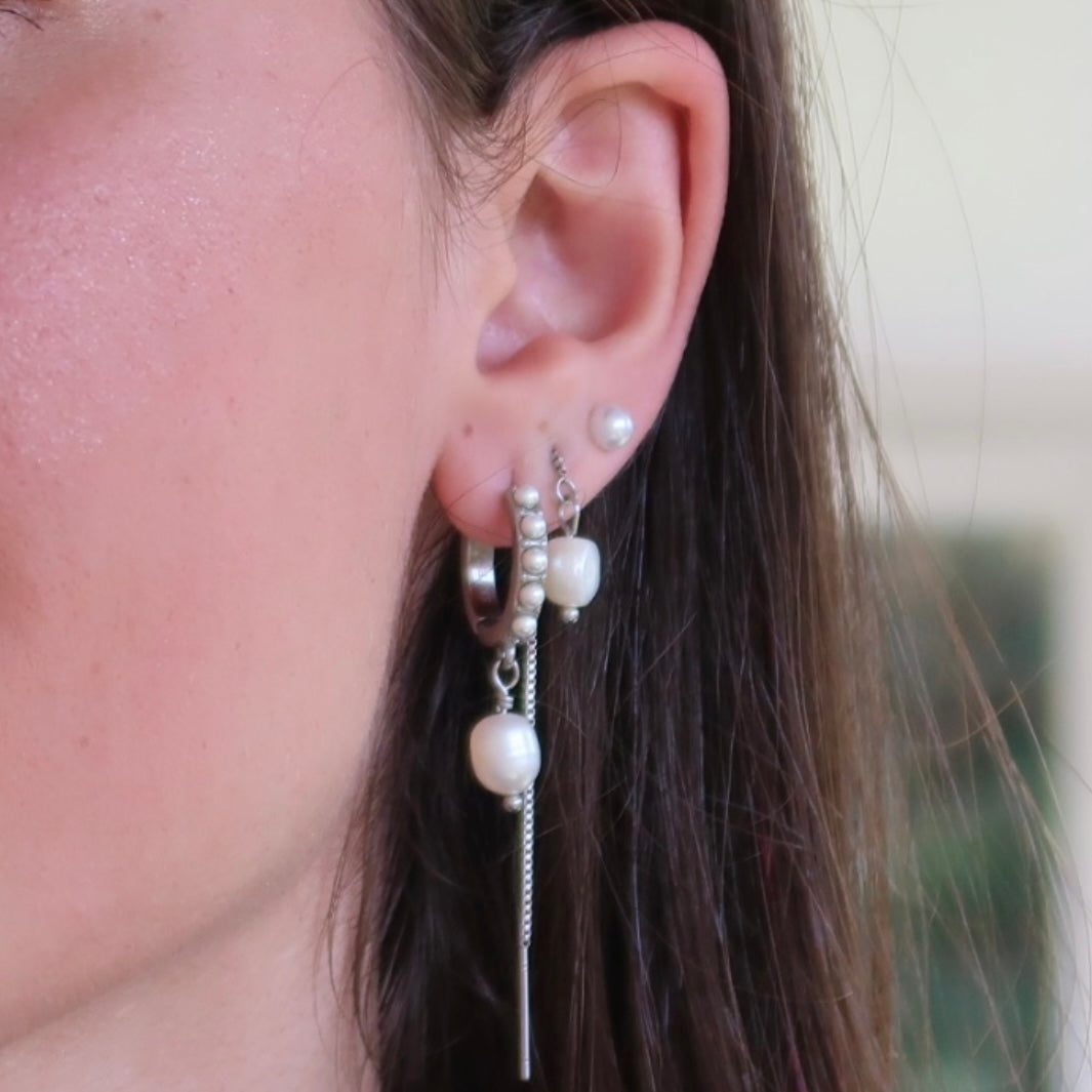 Silver Thread Pearl Earrings